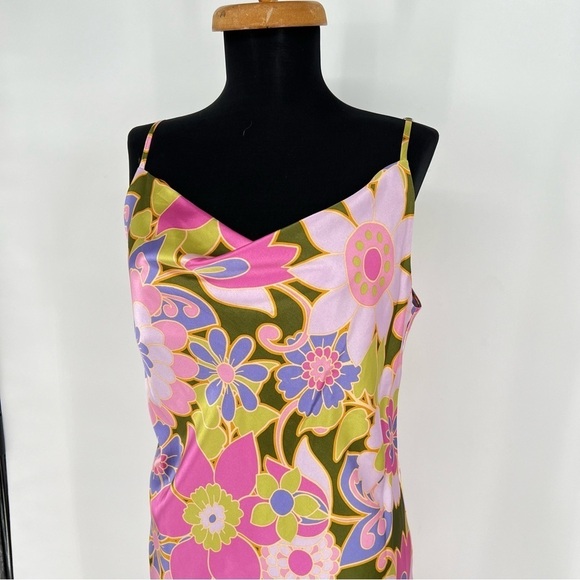 Gorgeous Retro‎ Floral Satin Cowl Neckline vintage Midi Slip  Dress - Picture 2 of 13